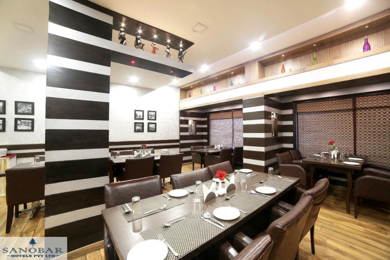 Hotel Sanobar The Midtown Mussoorie Esterno foto