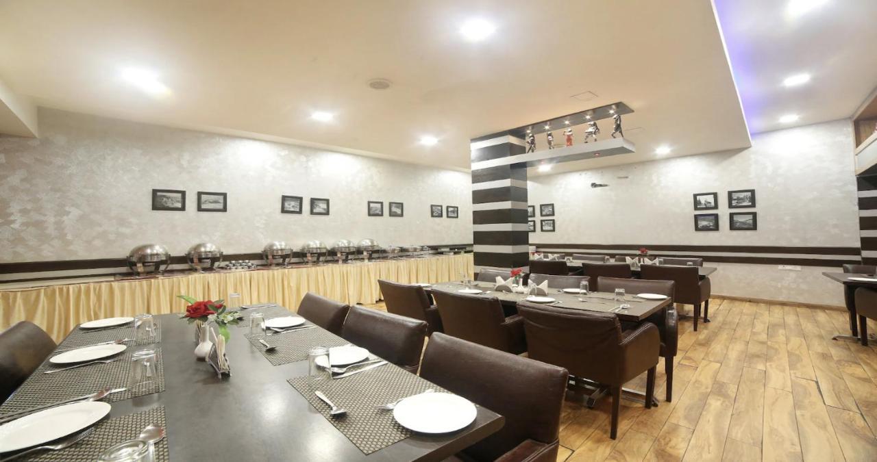 Hotel Sanobar The Midtown Mussoorie Esterno foto