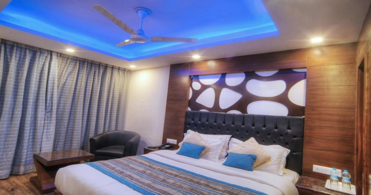 Hotel Sanobar The Midtown Mussoorie Esterno foto