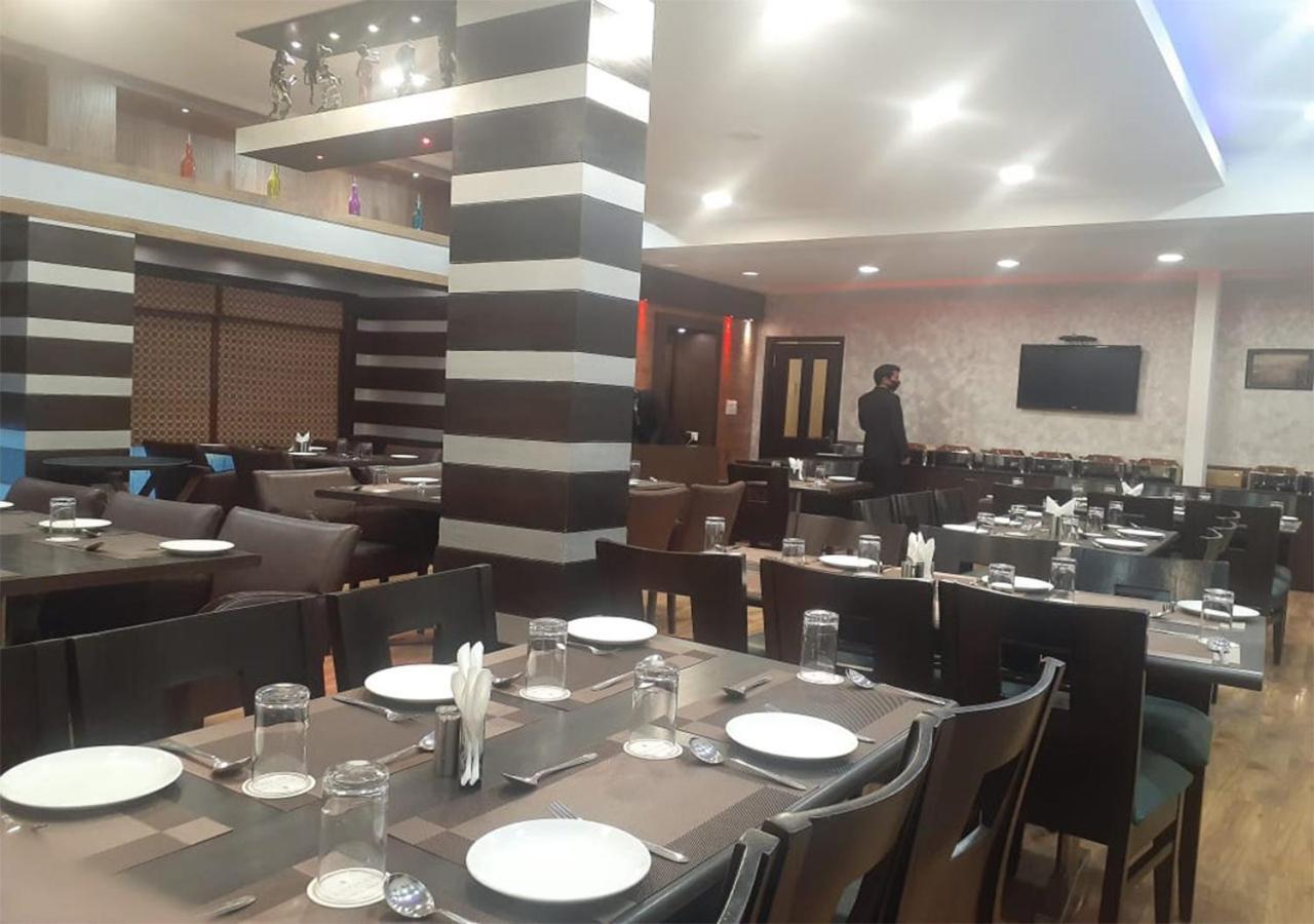 Hotel Sanobar The Midtown Mussoorie Esterno foto
